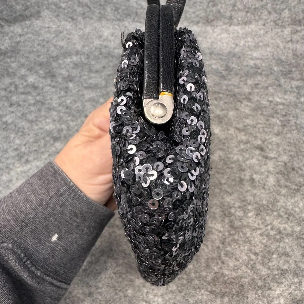 Y2K Sequin Black Clutch Evening Bag Kiss Clasp Special Event Beaded